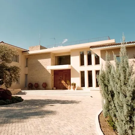 Epavli Papadopoulou - Luxurious Mansion * Kornos