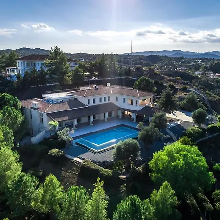 Villa Epavli Papadopoulou - Luxurious Mansion *