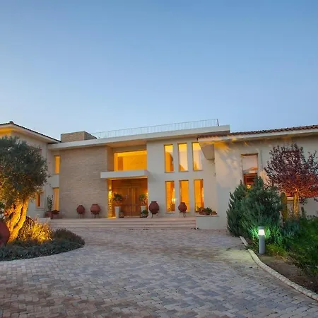 Villa Epavli Papadopoulou - Luxurious Mansion *
