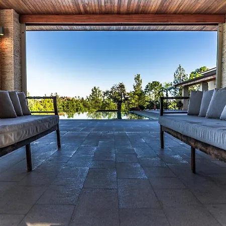 Epavli Papadopoulou - Luxurious Mansion Villa