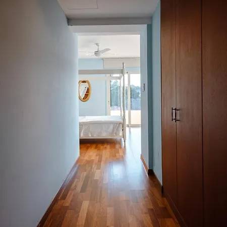 Epavli Papadopoulou - Luxurious Mansion Villa Kornos